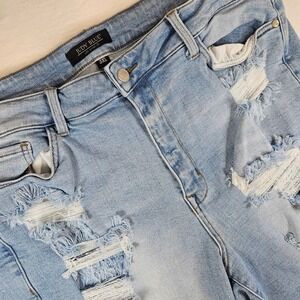 Judy Blue 3XL Light Wash Distressed Bermuda Denim Shorts High Rise Ripped Hem